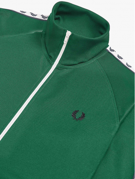 Fred Perry Laurel Trapped Fred Perry Laurel Trapped