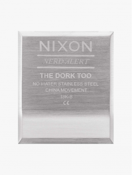 Nixon Dork Too | Fuxia