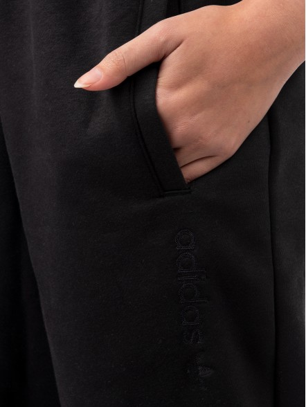 adidas Cuffed W adidas Cuffed W