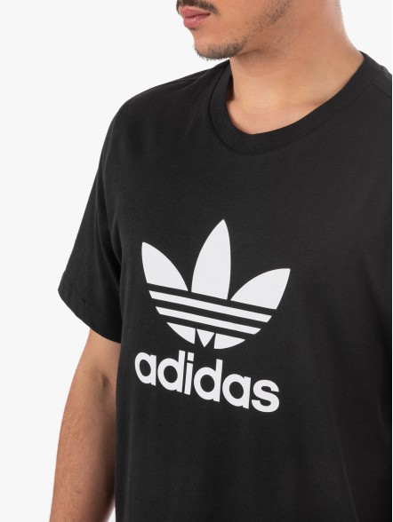 adidas Trefoil Adicolor Classics adidas Trefoil Adicolor Classics