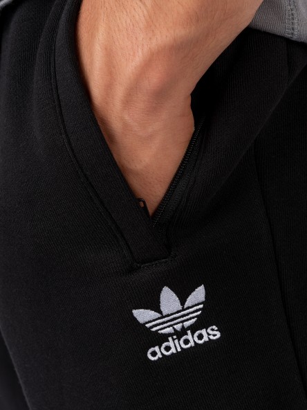 adidas Trefoil - H34681 | Fuxia