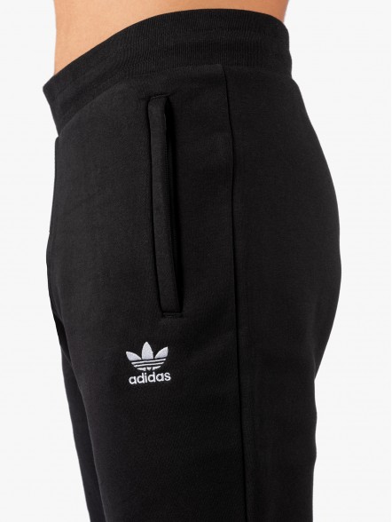 adidas Trefoil Adicolor Essentials adidas Trefoil Adicolor Essentials