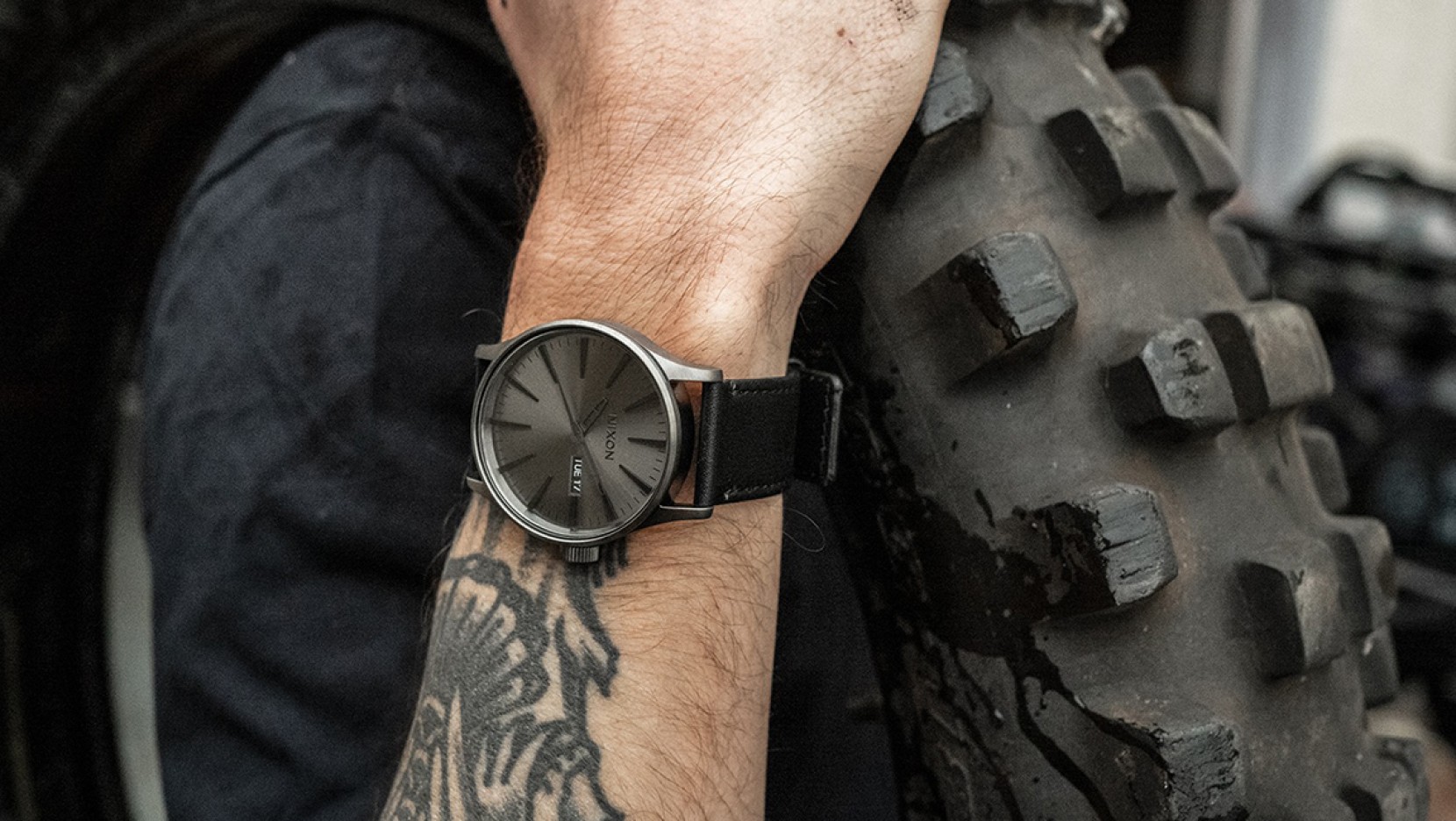 Nixon Sentry Leather