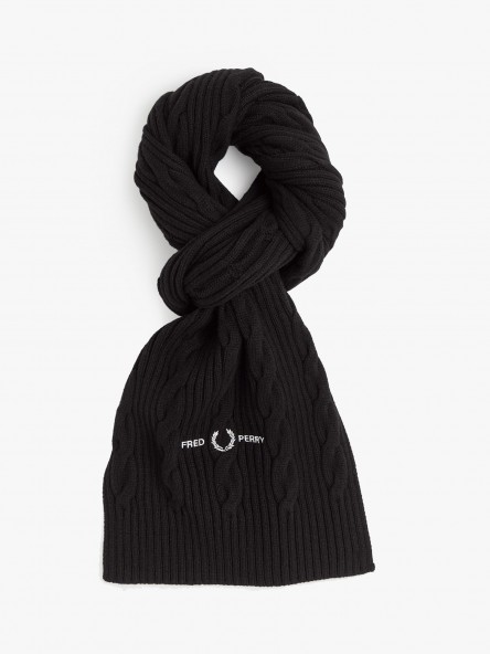 Fred Perry Cable Branded Scarf | Fuxia
