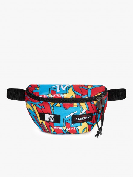 eastpak fuxia