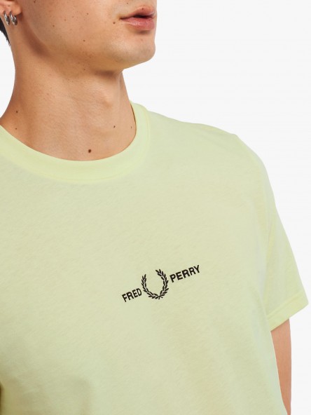 Fred Perry Embroidered | Fuxia