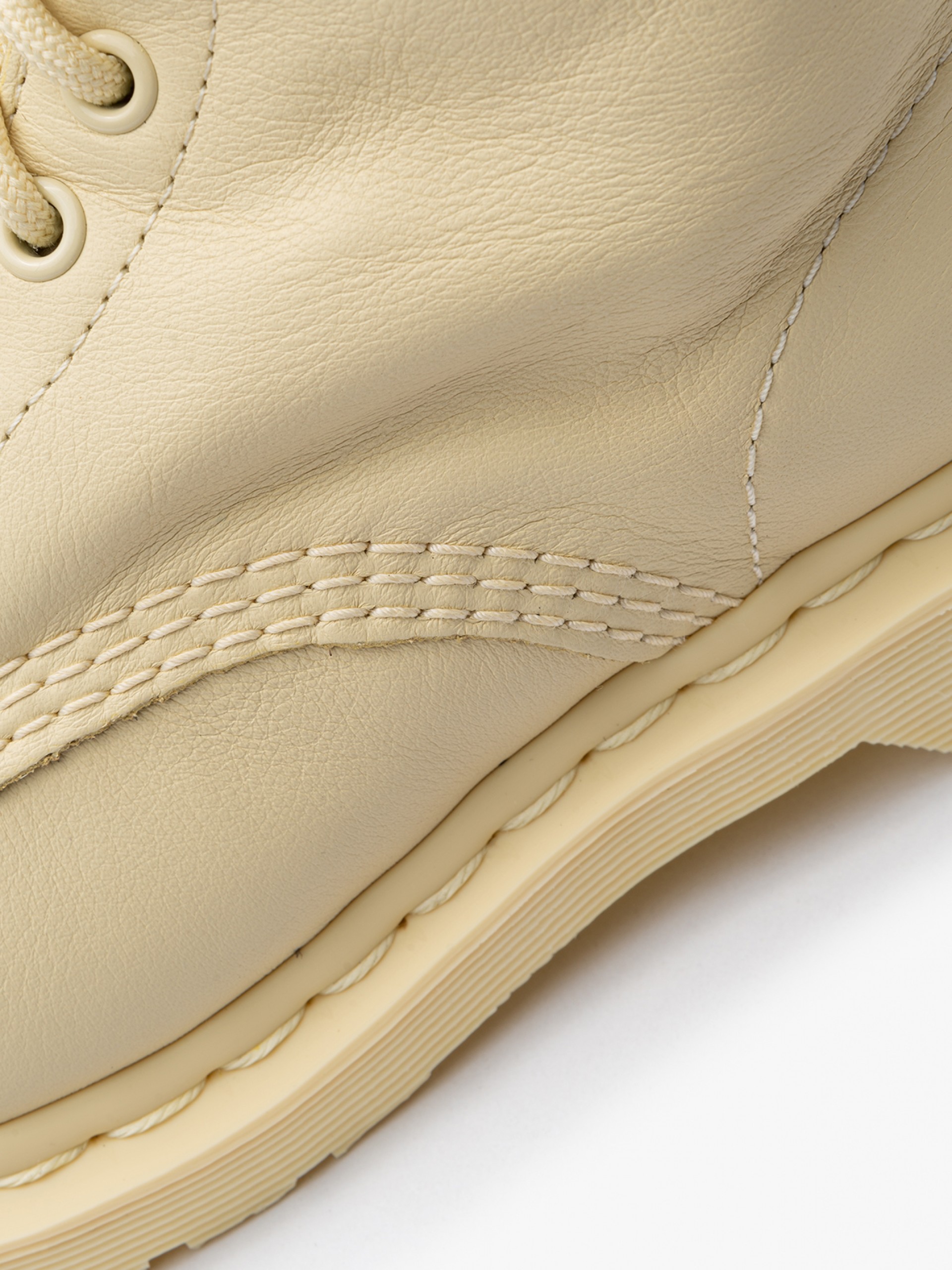 Dr.Martens 1460 Pascal Lace Up