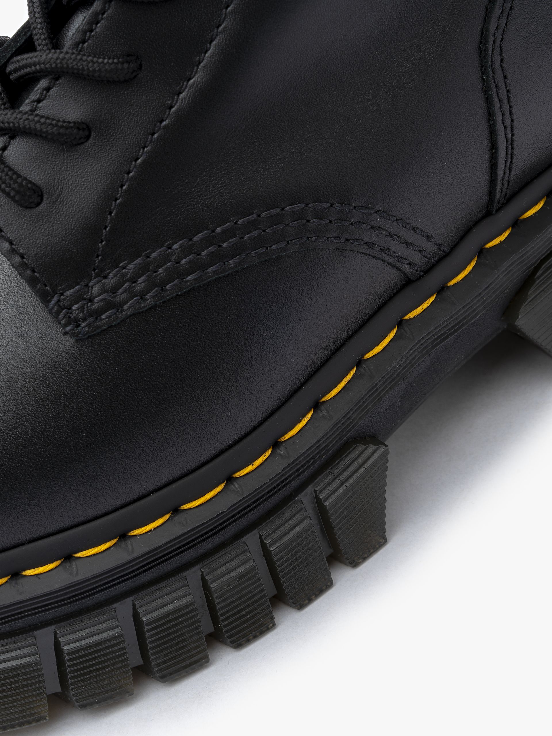 Dr.Martens Audrick 8 Eye W