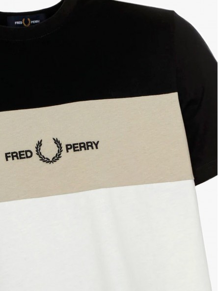 Fred Perry Embroidered Panel | Fuxia