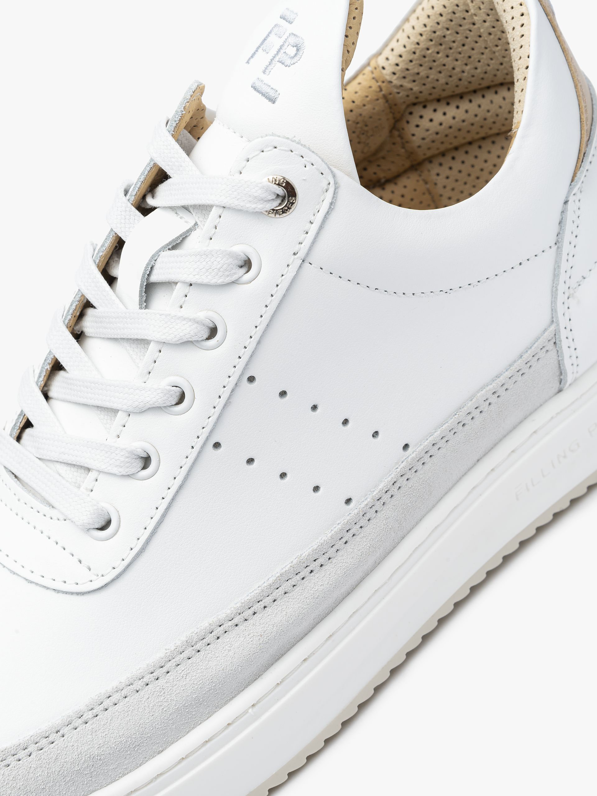 Filling Pieces Low Top