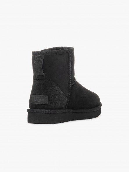 UGG Classic Mini II W - 1016222 BLK | Fuxia