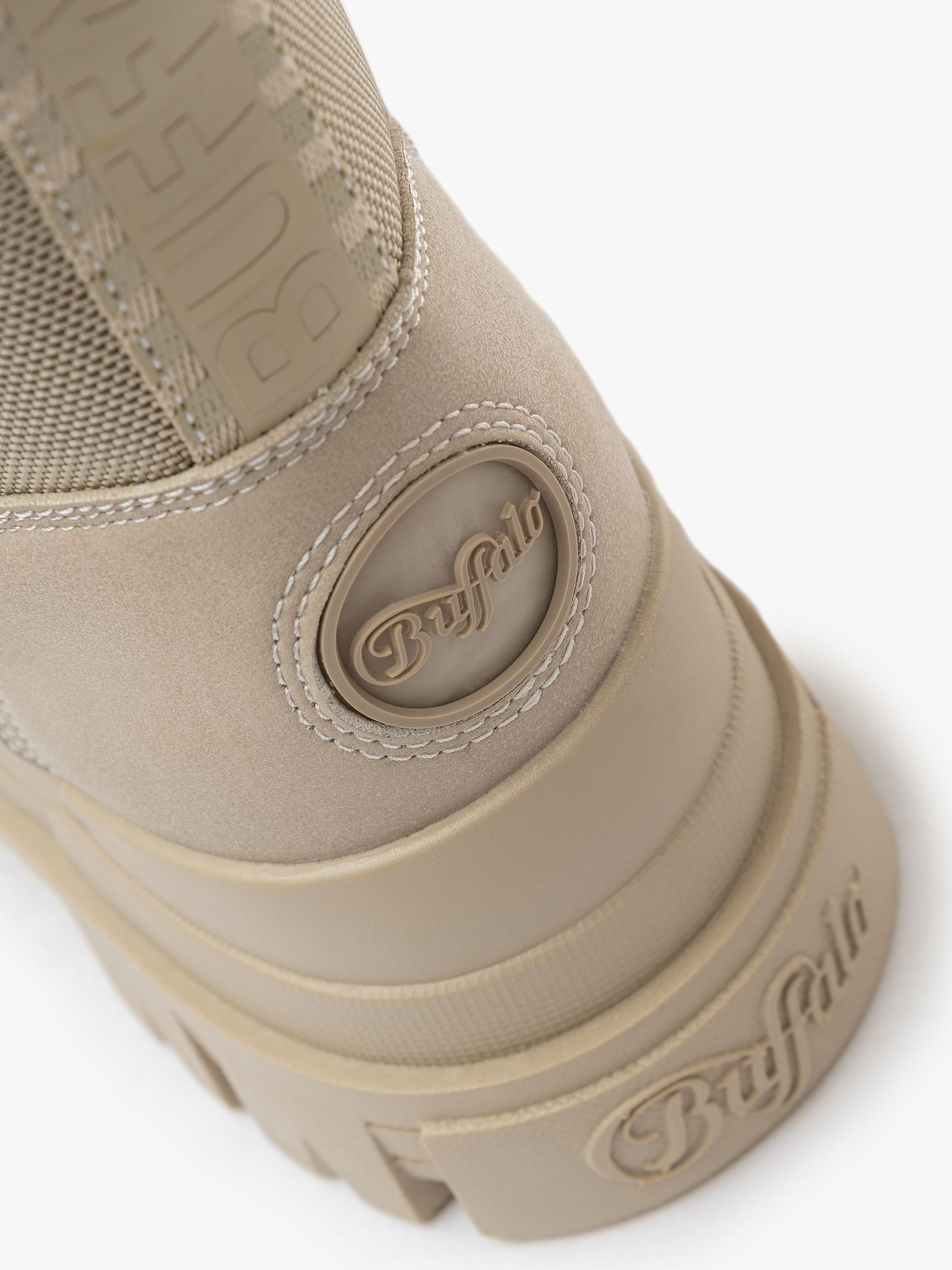 Buffalo Aspha COM2 W