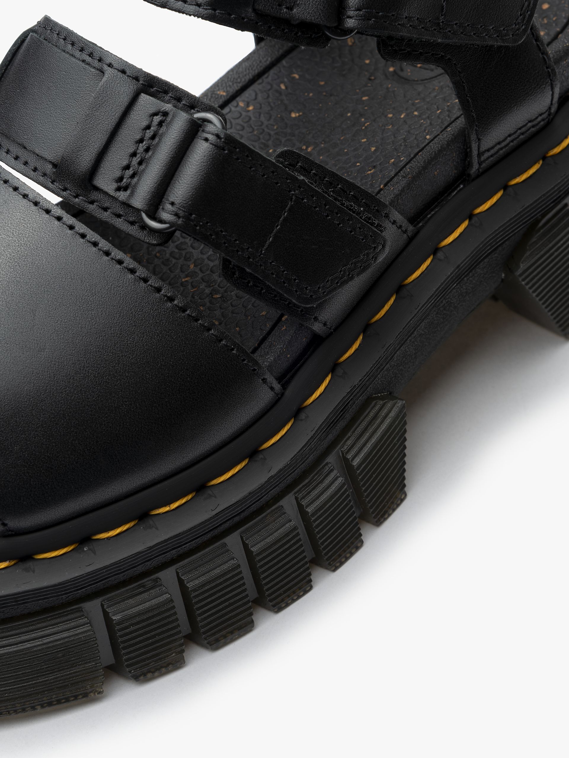 Dr.Martens Ricki 3-Strap W