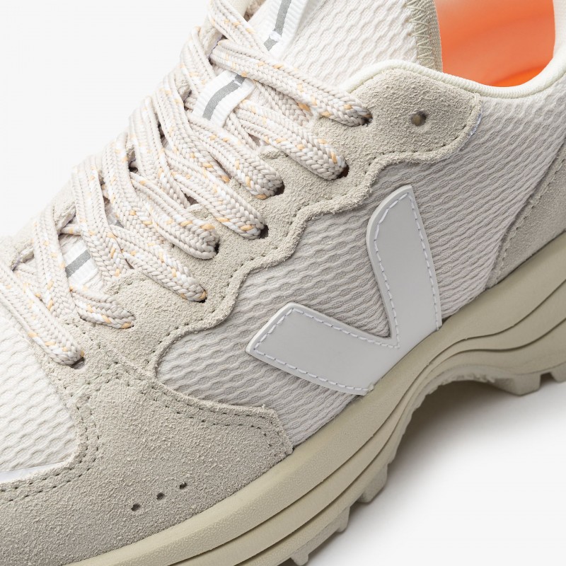 Veja Venturi Hexamesh W Veja Venturi Hexamesh W - VT2103184 - Fuxia, Urban Tribes United