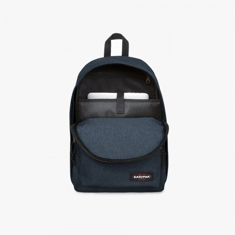 Eastpak Out of Office - 767 26W | Fuxia