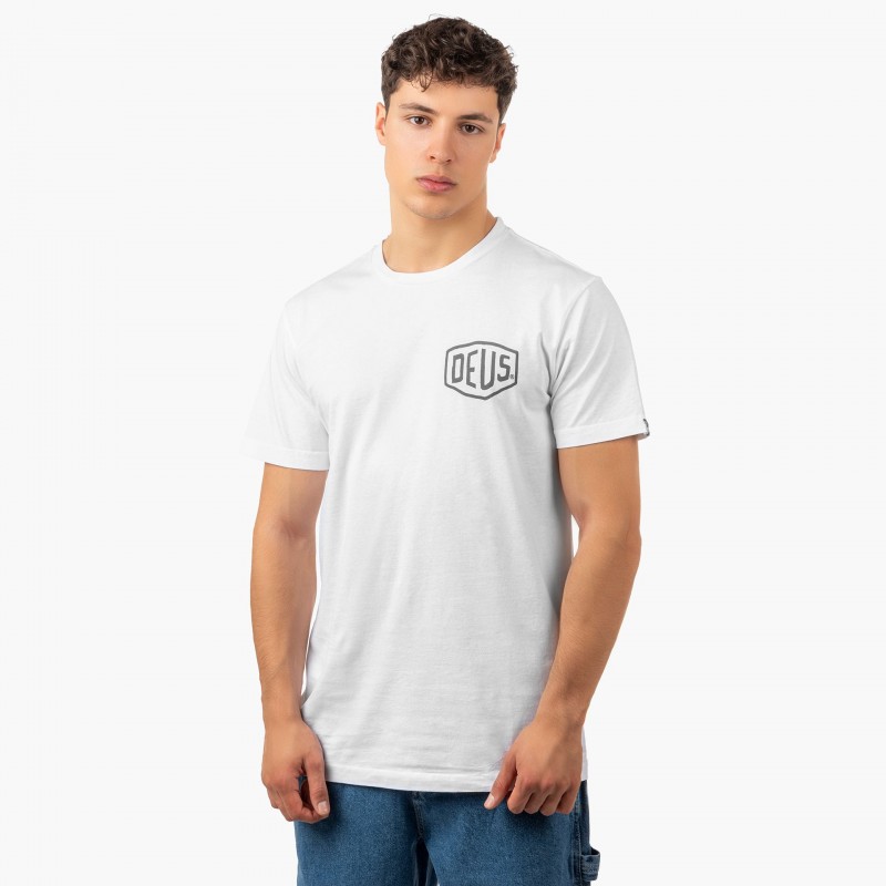 Deus Ex Machina Tokyo Address - DMW41808R WHT - Fuxia, Urban Tribes United