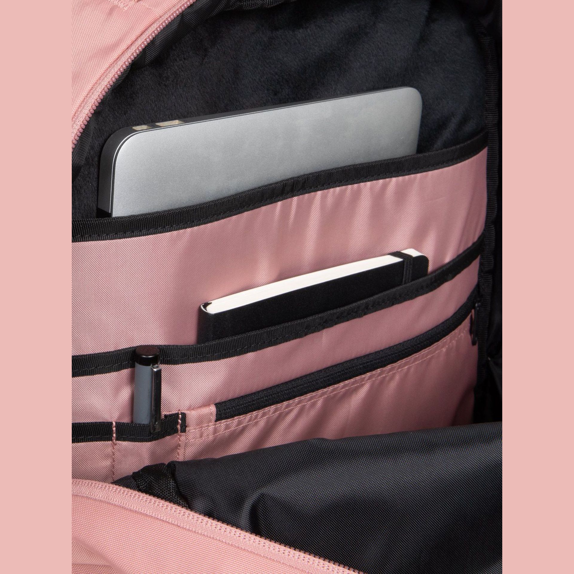 Eastpak Tecum F CNNCT