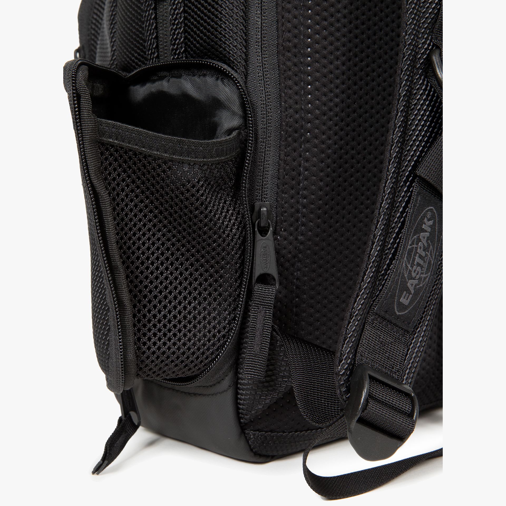 Eastpak Tecum S CNNCT