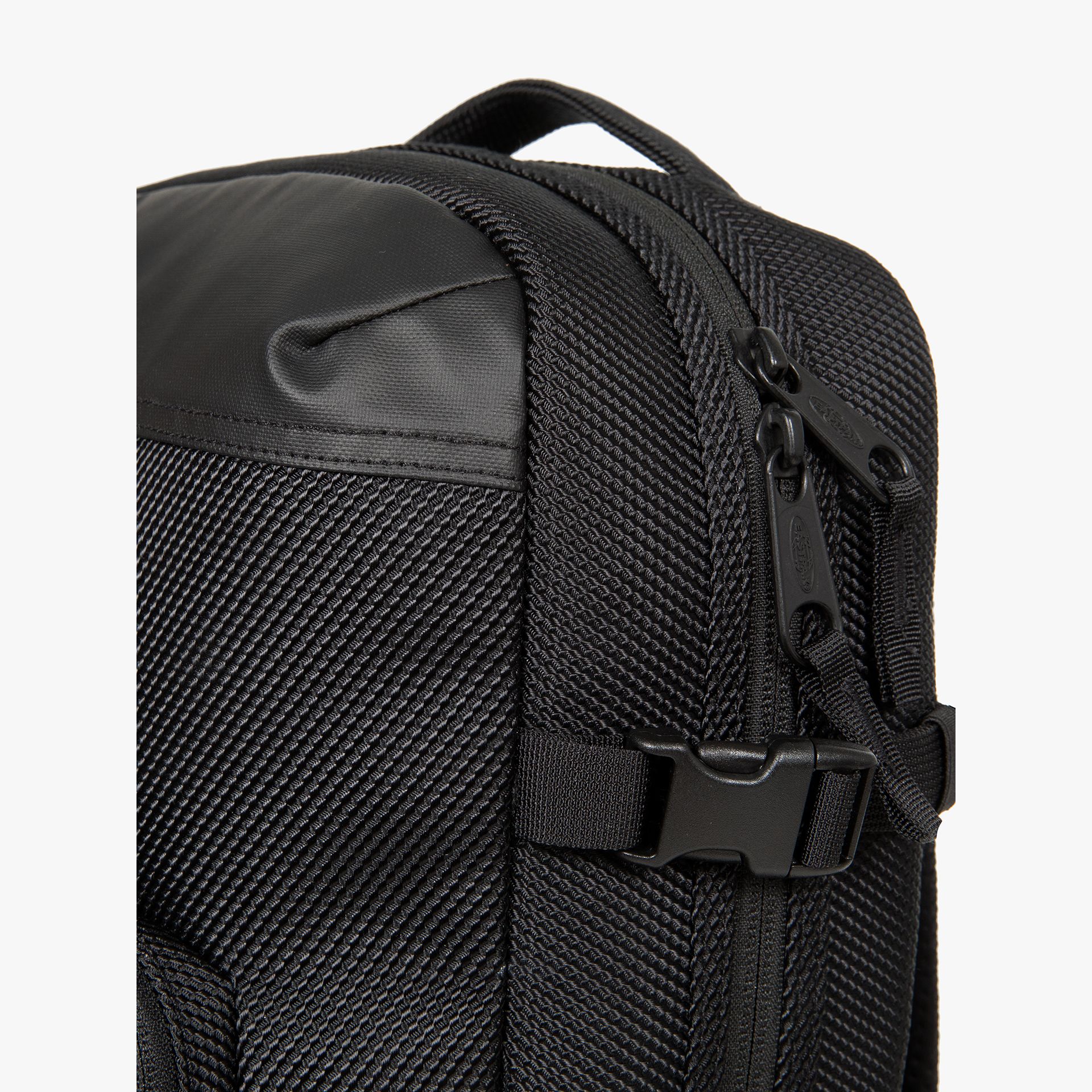 Eastpak Tecum S CNNCT
