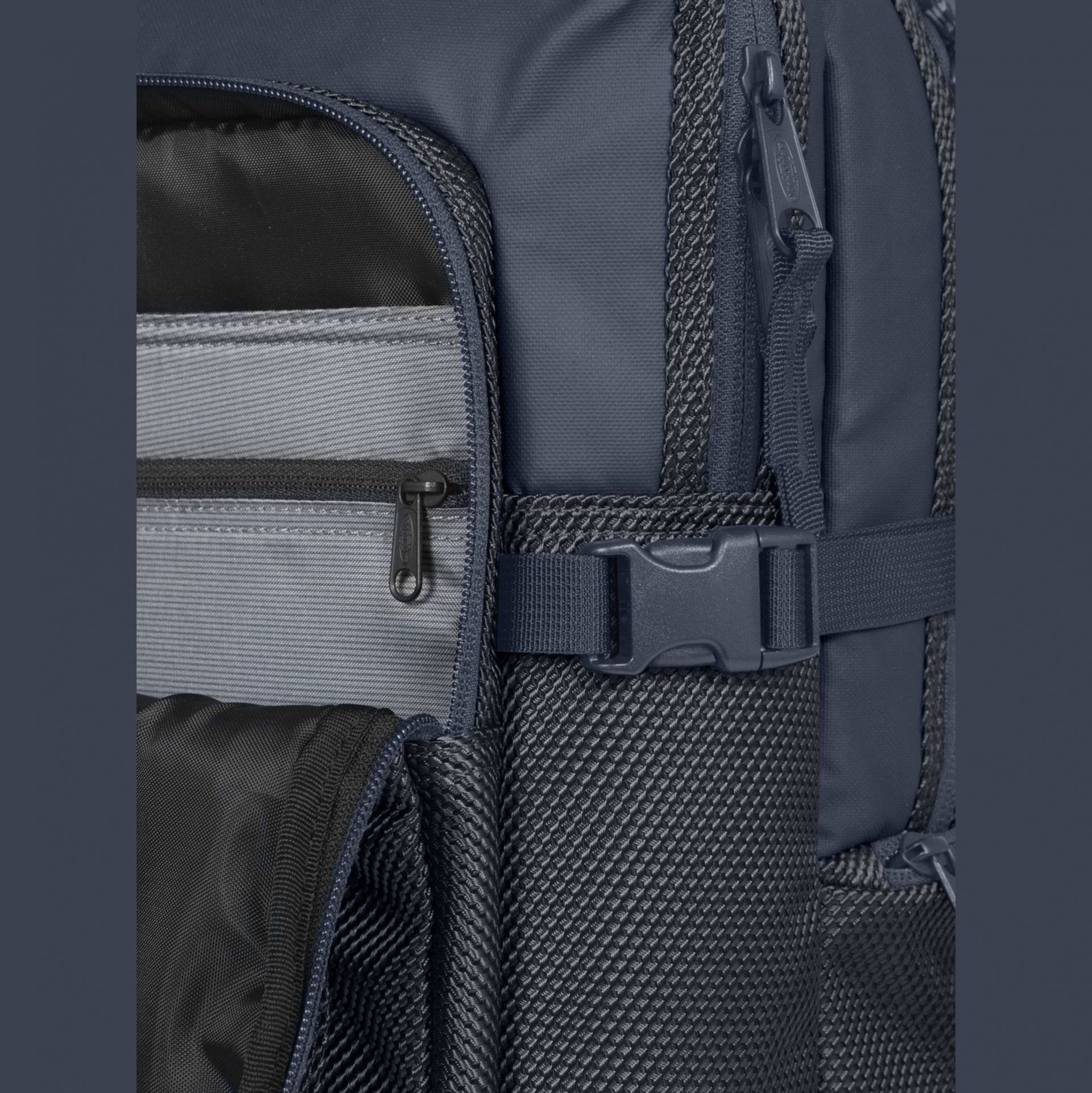 Eastpak Tecum L CNNCT