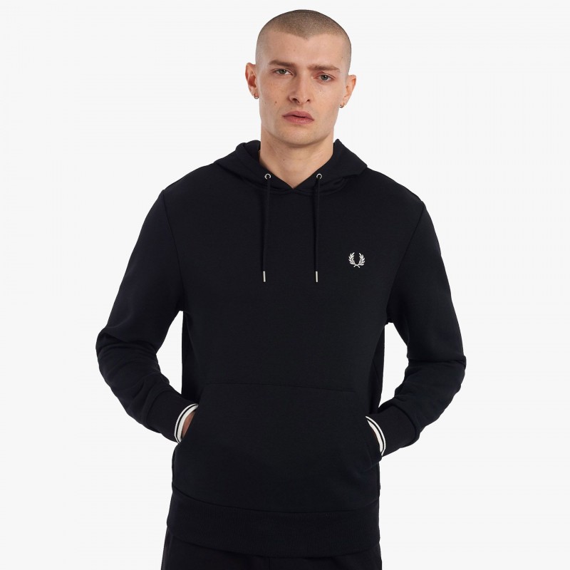 Fred Perry Tipped Hooded - M2643 102 | Fuxia, Urban Tribes United