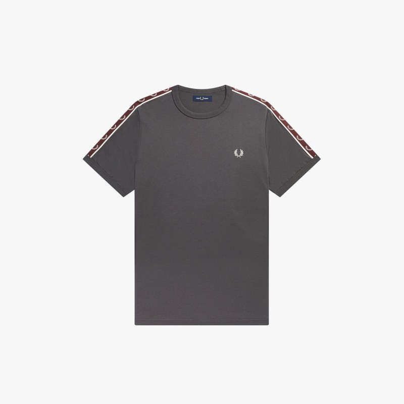 Fred Perry Contrast Tape Ringer - M4613 R20 | Fuxia