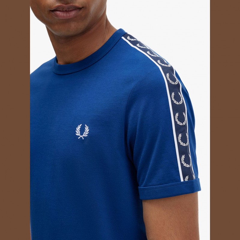 Fred Perry Contrast Tape Ringer - M4613 R45 | Fuxia