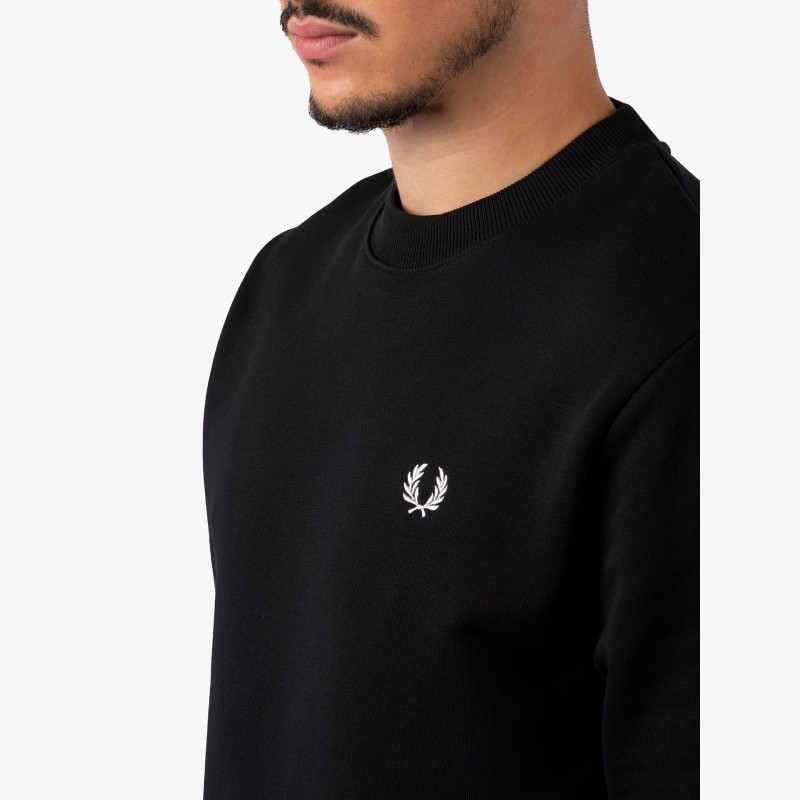 Fred Perry Crew Neck - M7535 184 | Fuxia, Urban Tribes United