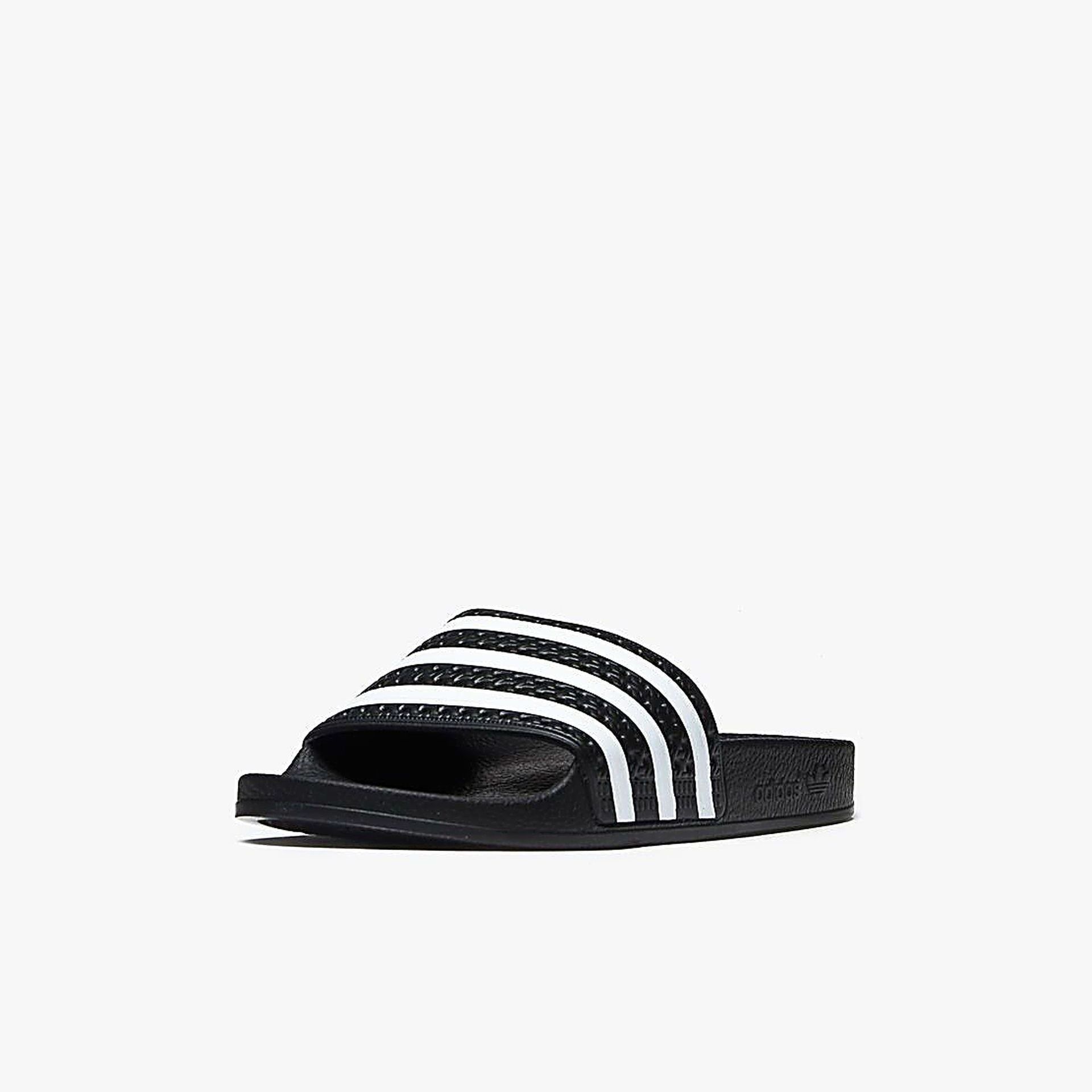 adidas Adilette