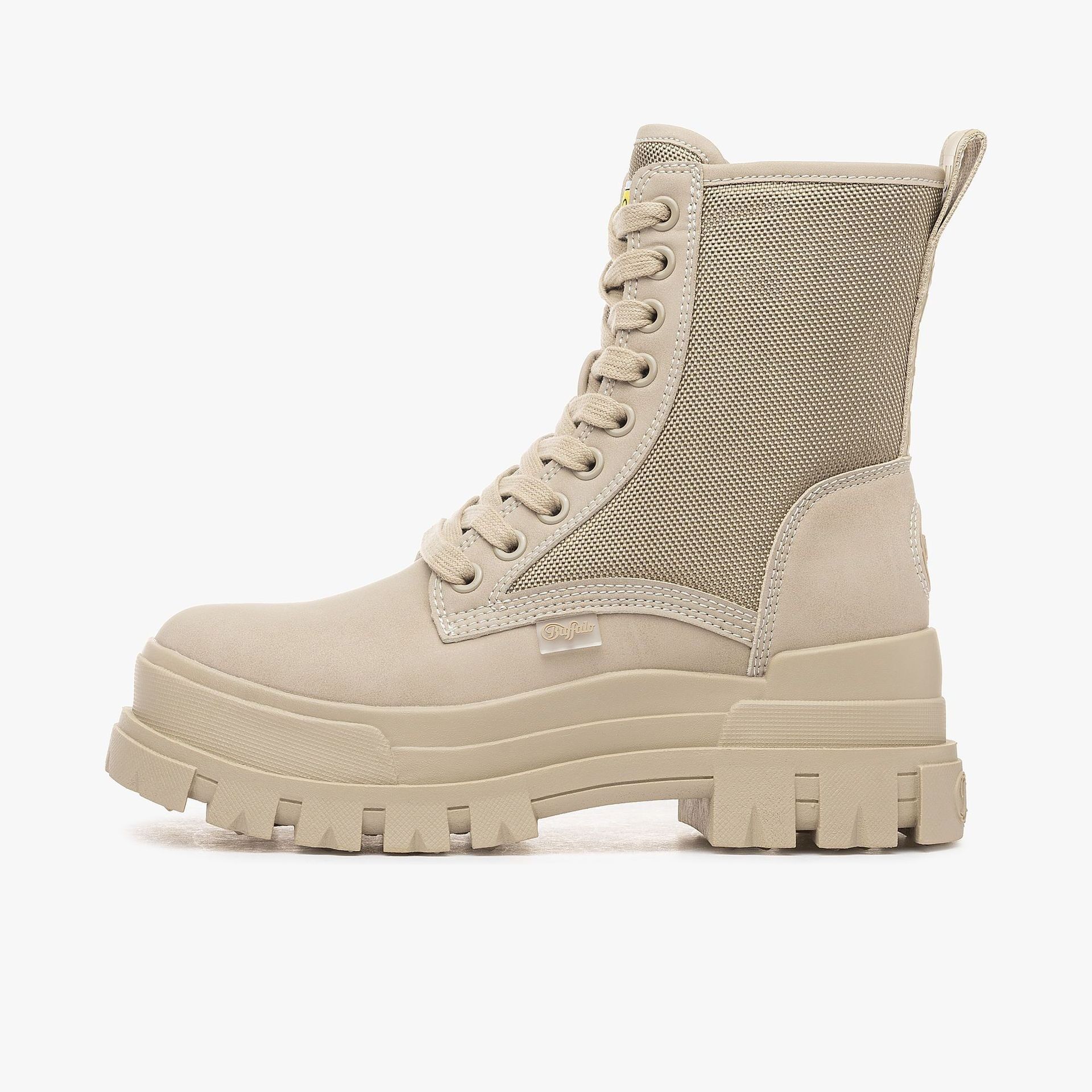 Buffalo Aspha COM2 W