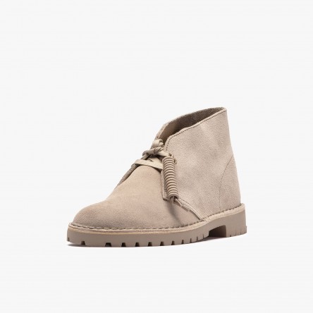 Clarks store desert trooper