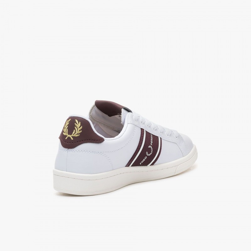 Fred Perry B721 Graphic - B5305 300 | Fuxia, Urban Tribes United
