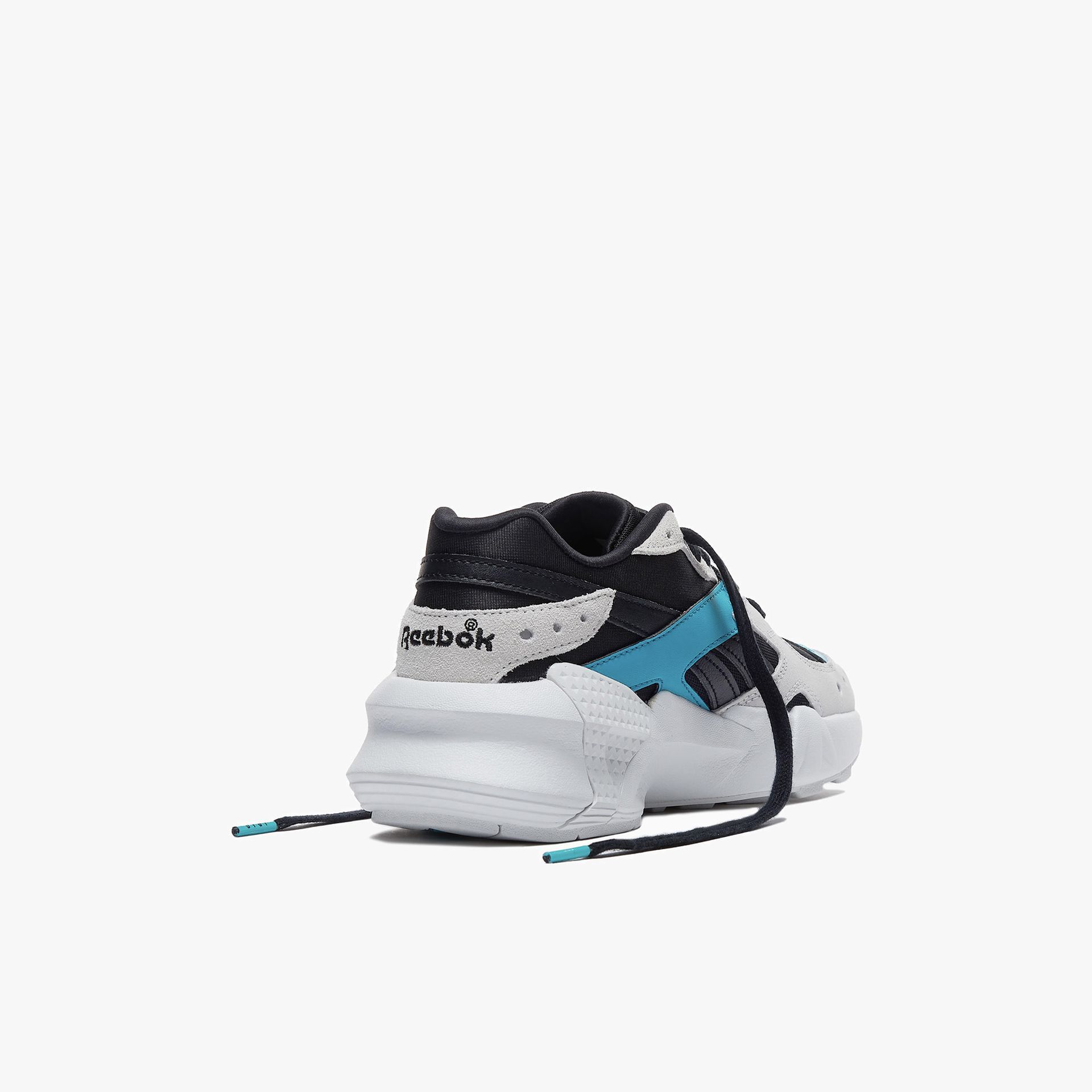 Reebok Aztrek Double 93 Gigi Hadid