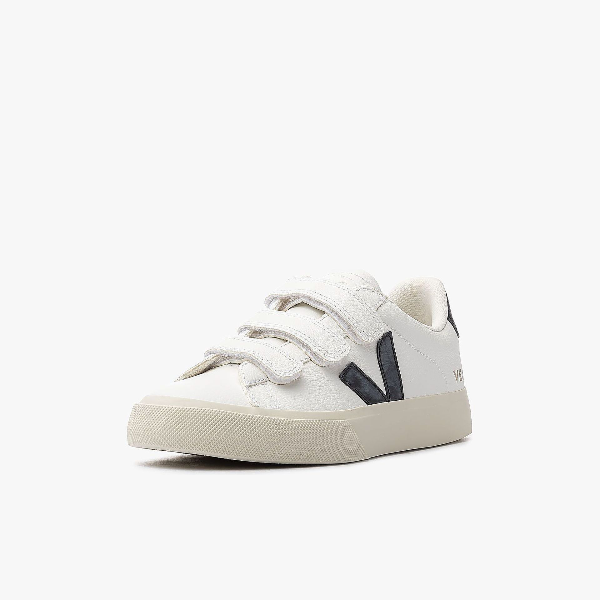 Veja Recife Chromefree Leather