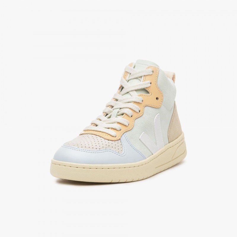 Veja V-15 Leather W - VQ0303130 | Fuxia, Urban Tribes United