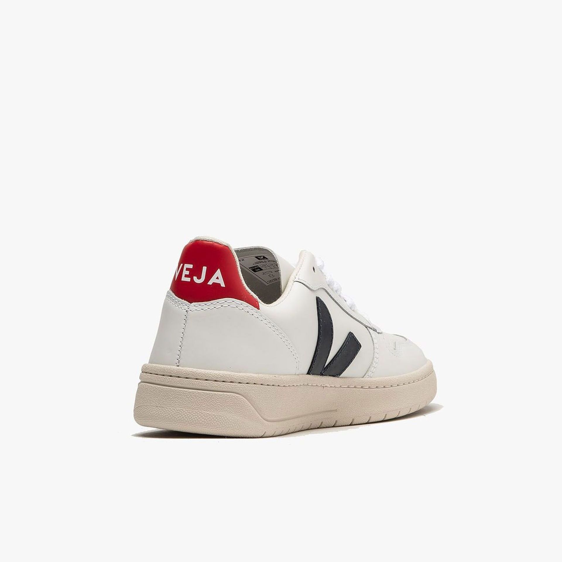 Veja V-10 Leather