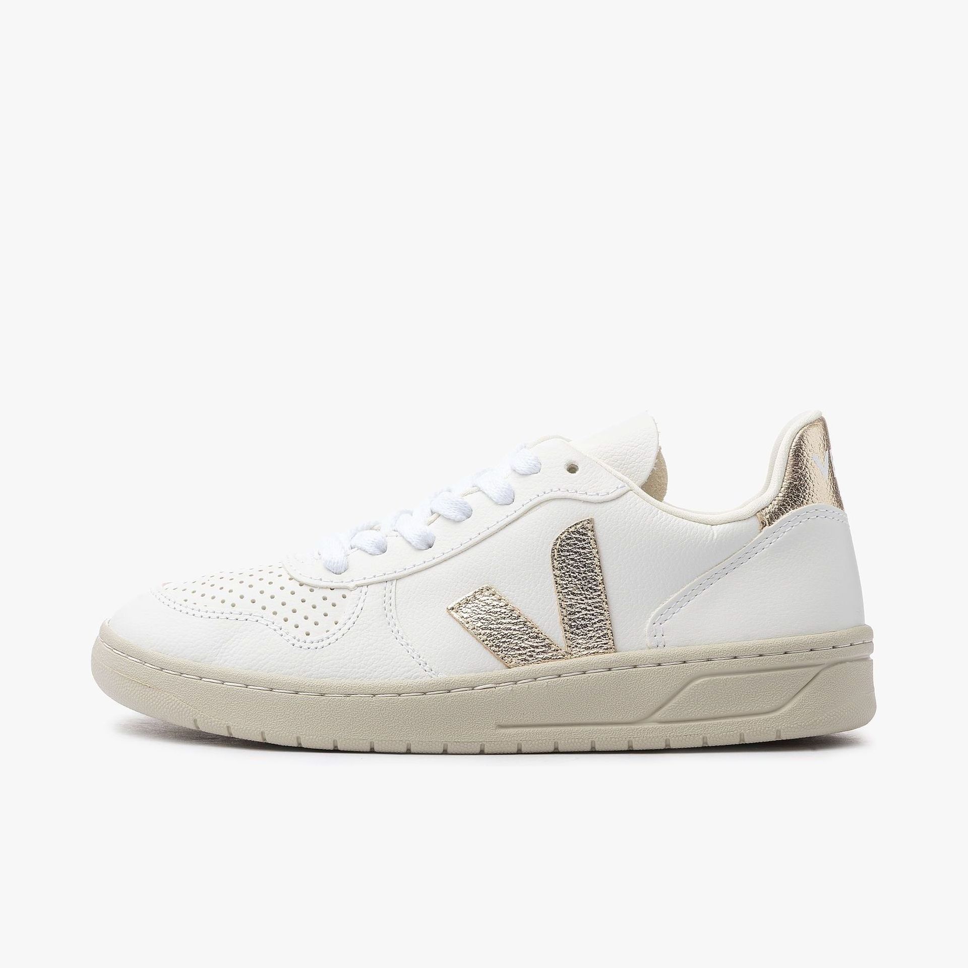 Veja V-10 Chromefree Leather