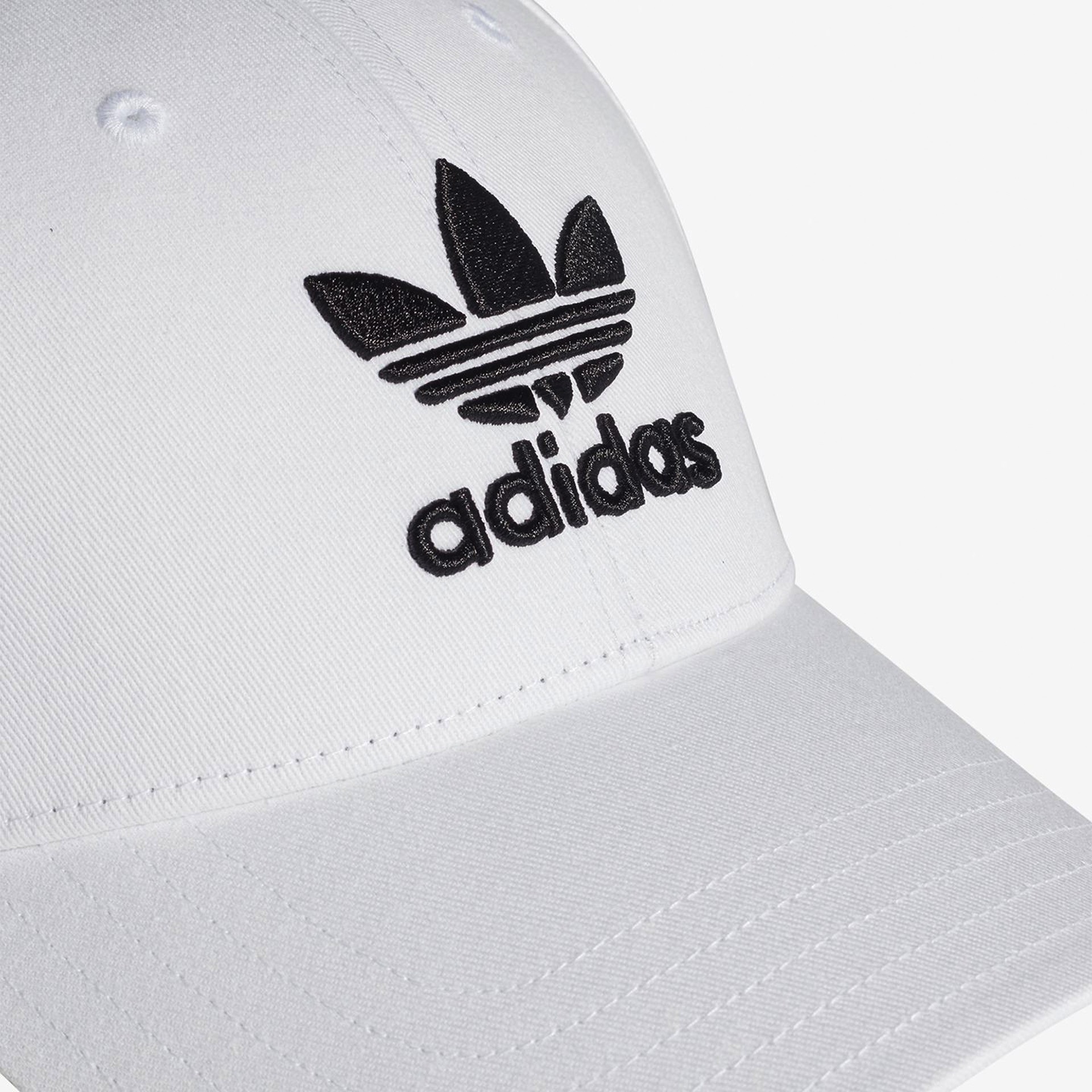 adidas Classic Trefoil