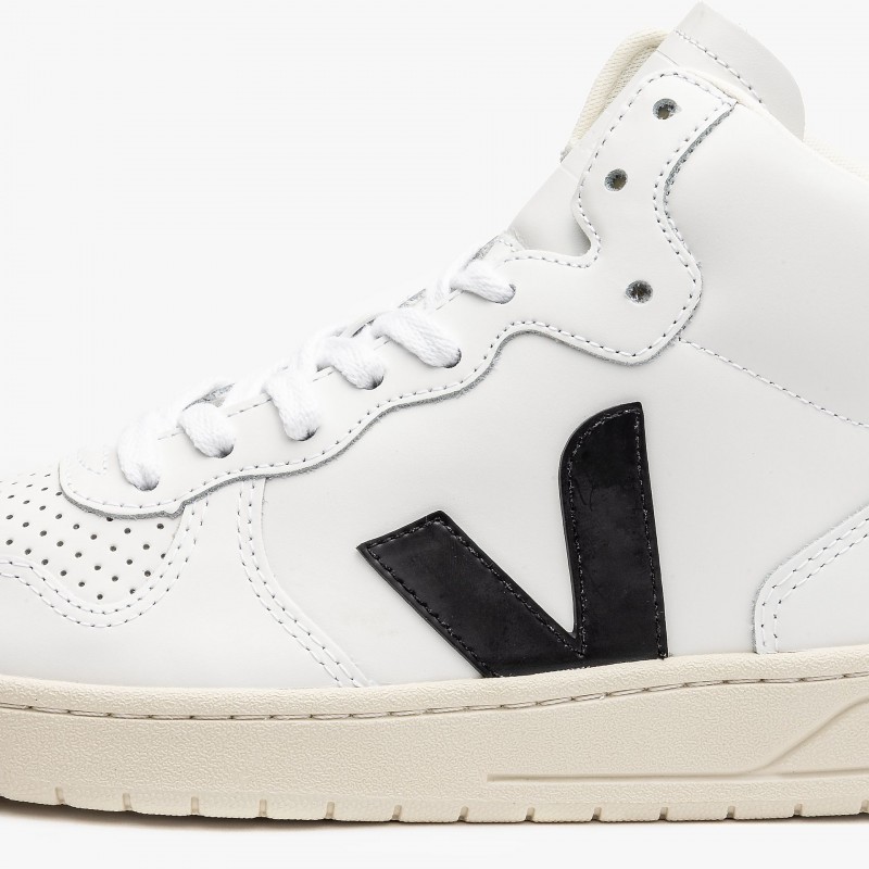 Veja V-15 Leather - VQ0203304 - Fuxia, Urban Tribes United
