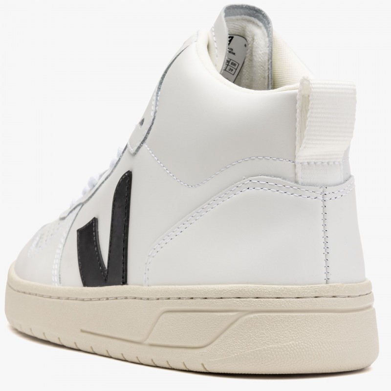 Veja V-15 Leather - VQ0203304 - Fuxia, Urban Tribes United