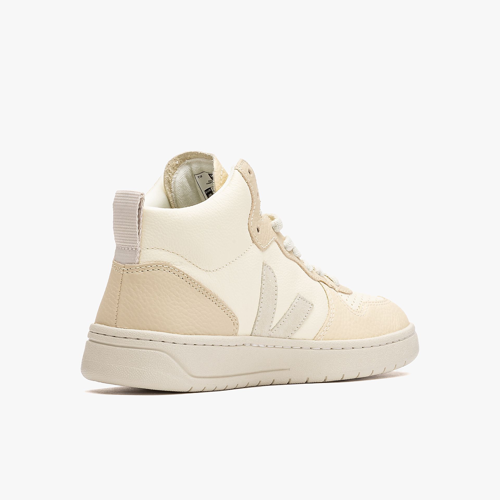 Veja V-15 Chromefree Leather