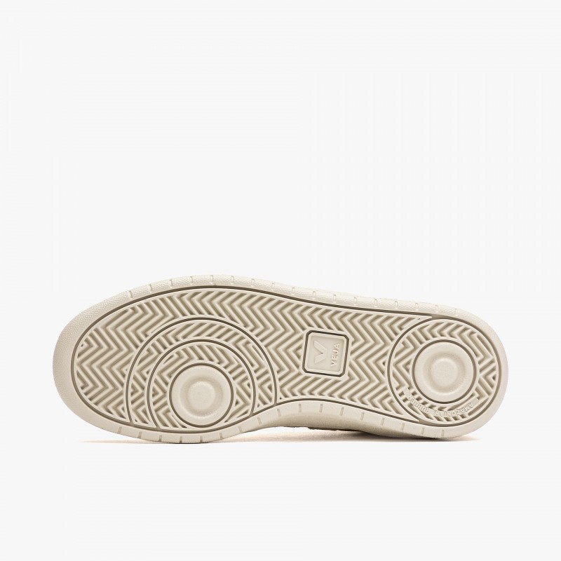 Veja V-15 Chromefree Leather - VQ0503451 - Fuxia, Urban Tribes United