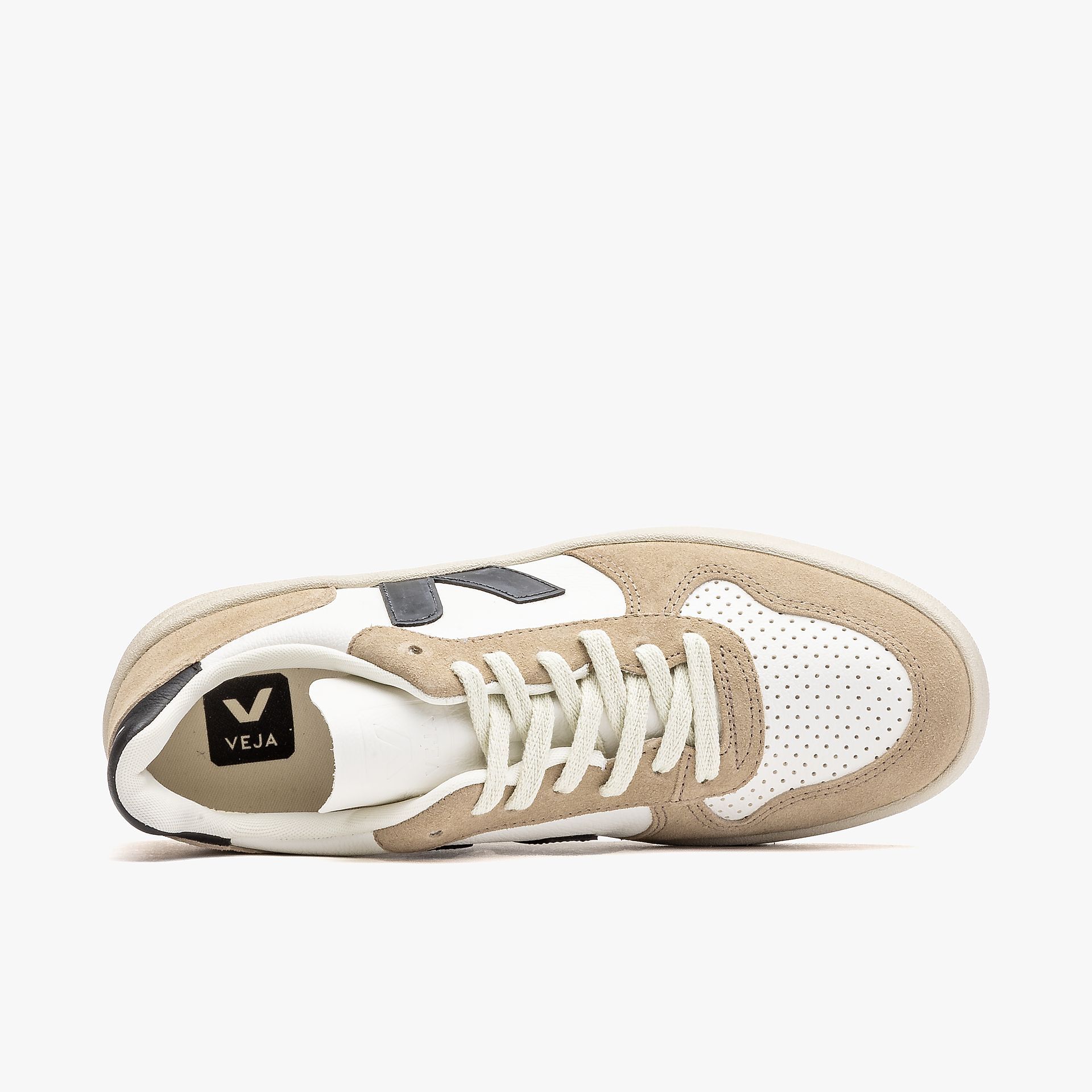 Veja V-10 Chromefree Leather