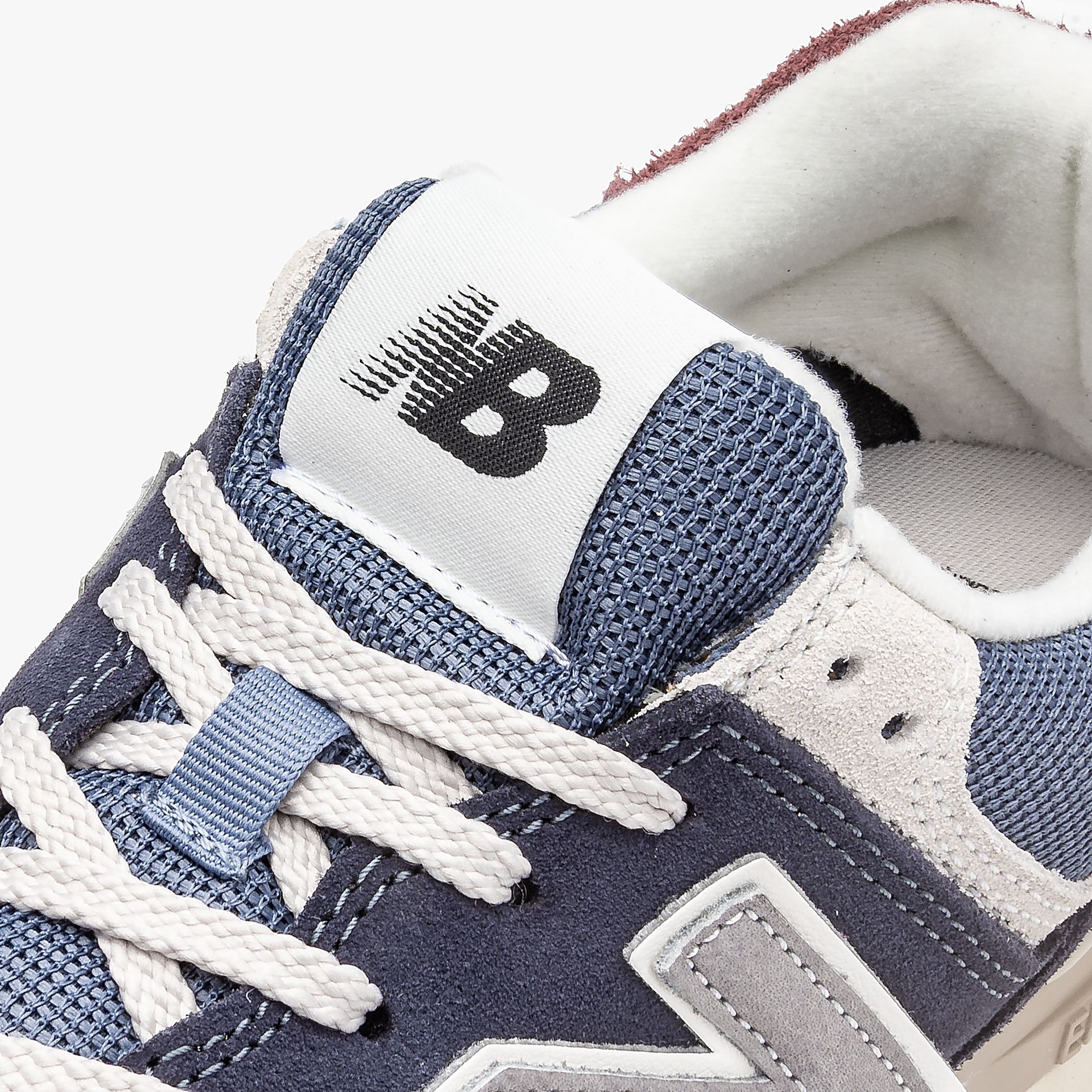 New Balance U574