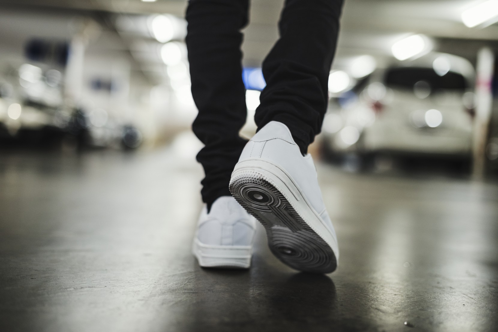 Sneakerhead: da moda urbana s passarelas de alta costura.