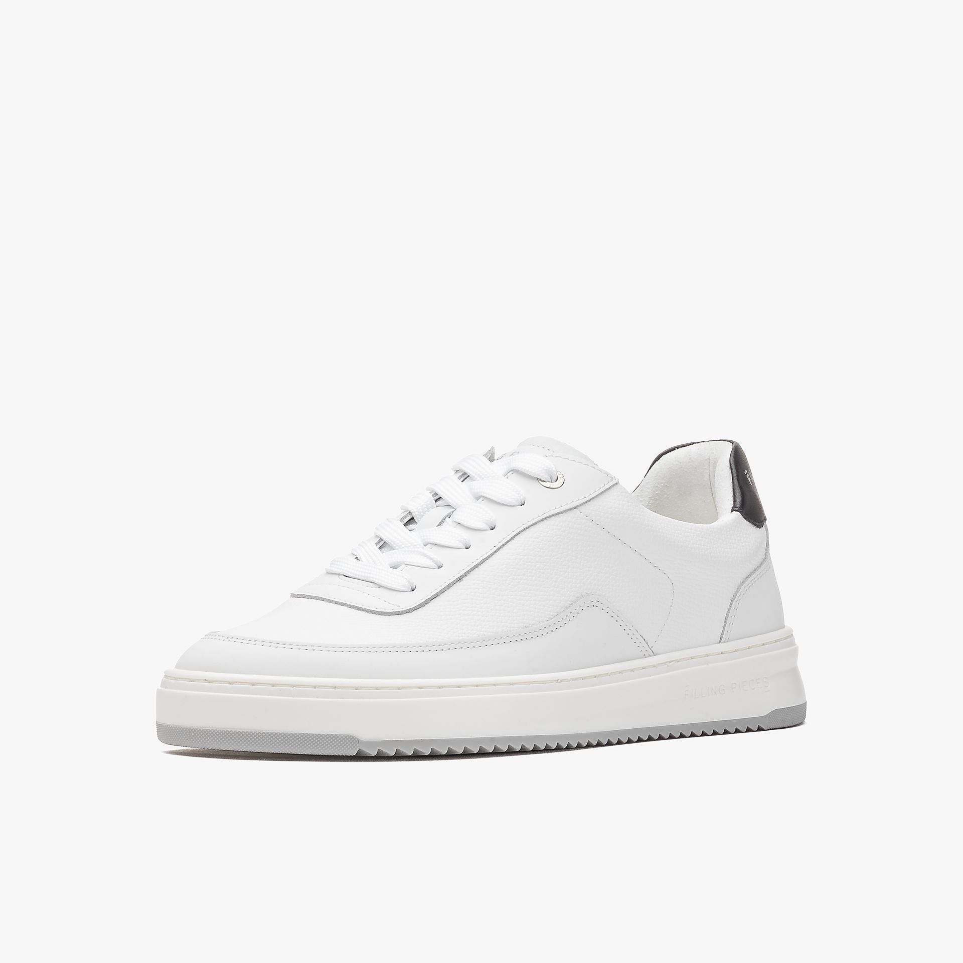 Filling Pieces Mondo Crumbs