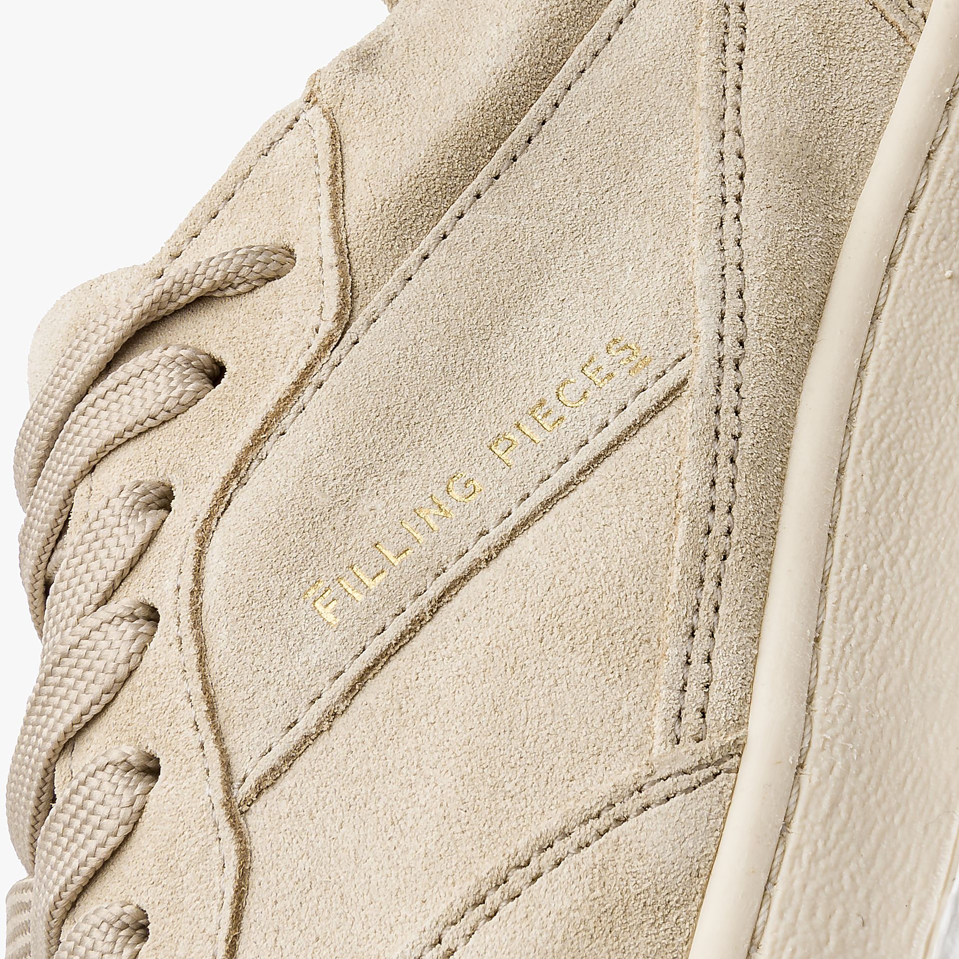 Filling Pieces Ace Suede