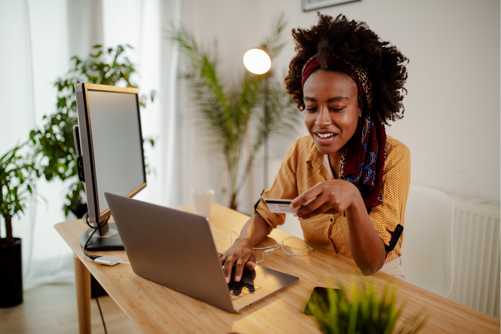 Dia das Compras na Net. À distância de um clique! Dia das Compras na Net. À distância de um clique!