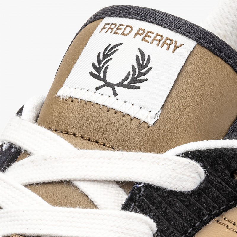 Fred Perry Corduroy Embossed - B6322 T15 | Fuxia, Urban Tribes United