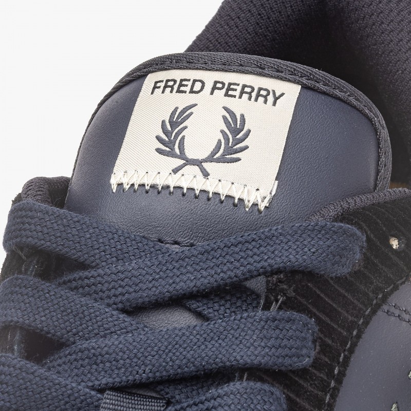 Fred Perry Corduroy Embossed - B6322 T41 | Fuxia, Urban Tribes United